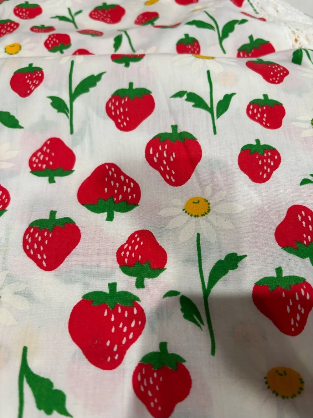 Vintage Strawberry & Daisy Print Cotton table cloth- Red, Green, Yellow 48x80